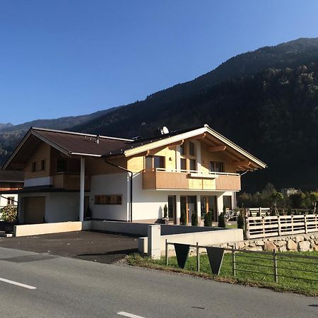 Апартаменты Neuhausliving Aschau Im Zillertal Экстерьер фото